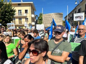 Manifestazione San Benedetto dei Marsi_Animalisti Italiani Onlus (14)